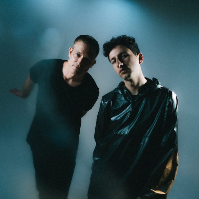 Layer One Remixes: Das Nachleben eines posthumanen Pulses