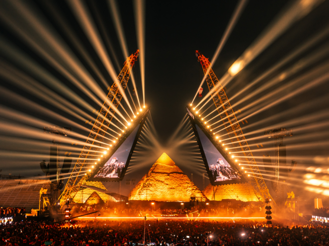 Starlight Festival feiert historische Premiere an den Pyramiden von Gizeh